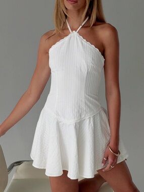 White Basque Waist Halter Mini Dress with Pintucks 4